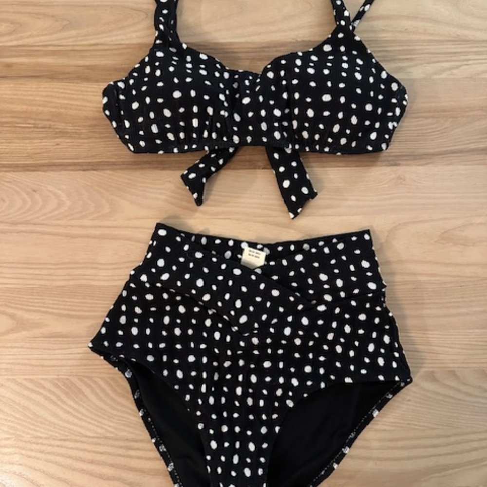 NWT AERIE Polka Dot Cross Waist High Leg Bikini Medium M